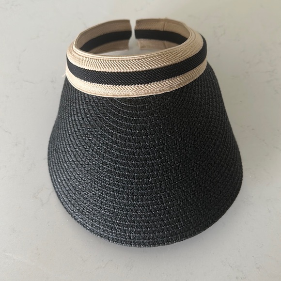 Nordstrom Accessories Nordstrom Black And Tan Structured Sunvisor